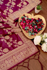 image, DEVANGI Fashion Women&#39;s Floral Silk Blend Patola Woven Dupatta
