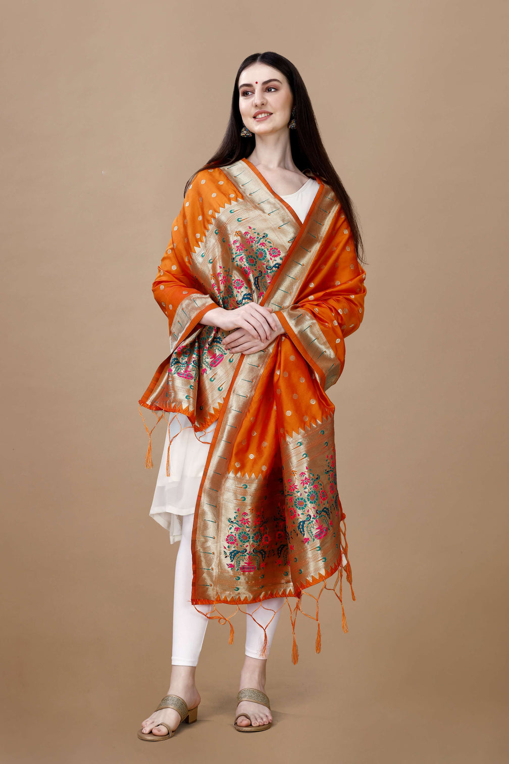 DEVANGI Fashion Women's Floral Silk Blend Patola Woven Dupatta