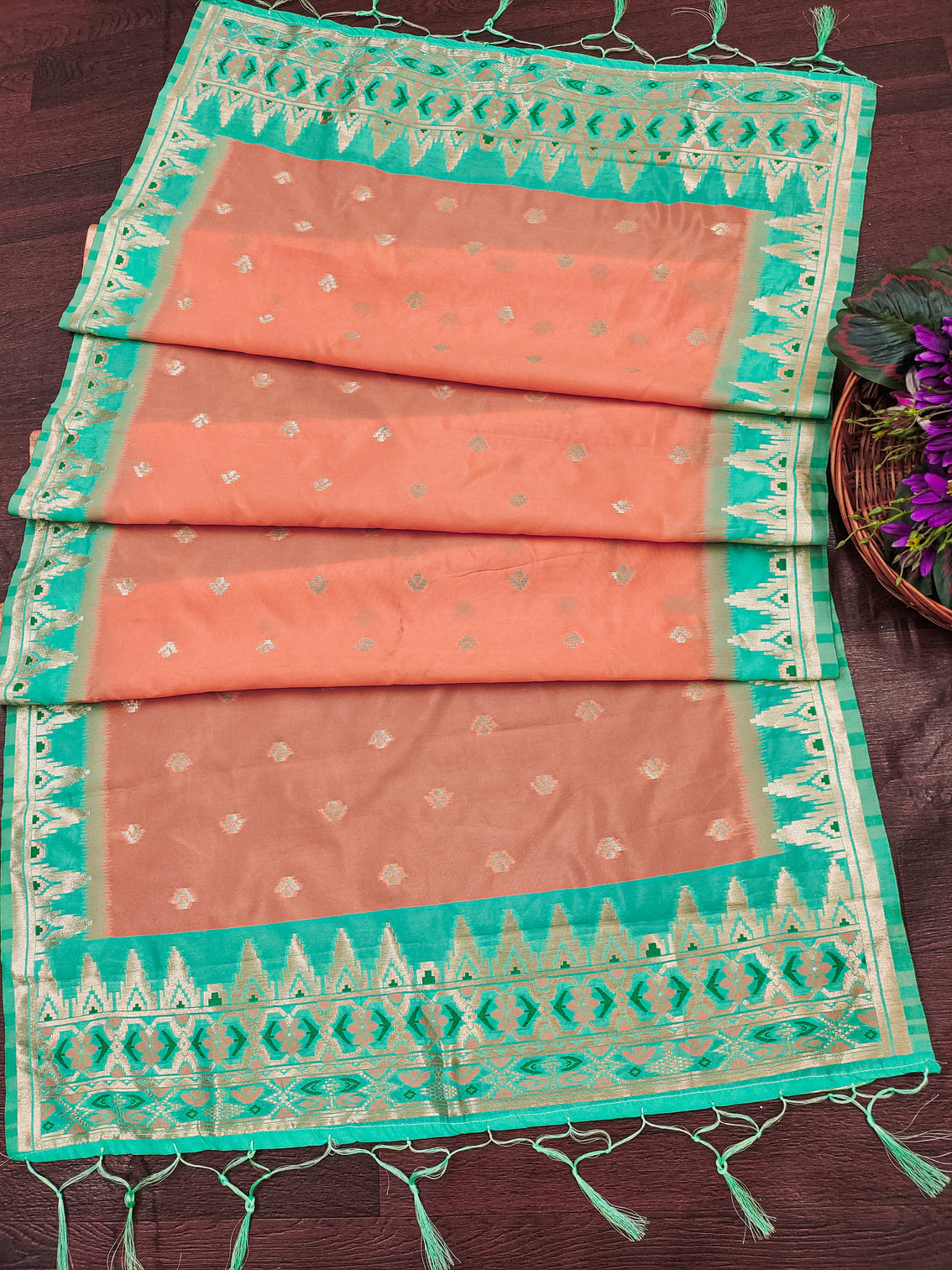 DEVANGI Fashion Women's Floral Silk Blend Patola Woven Dupatta