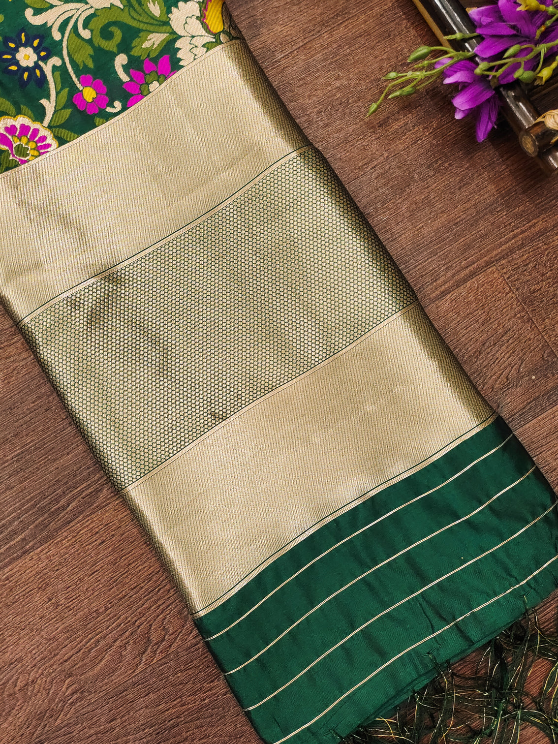 DEVANGI Fashion Women's Floral Silk Blend Patola Woven Dupatta