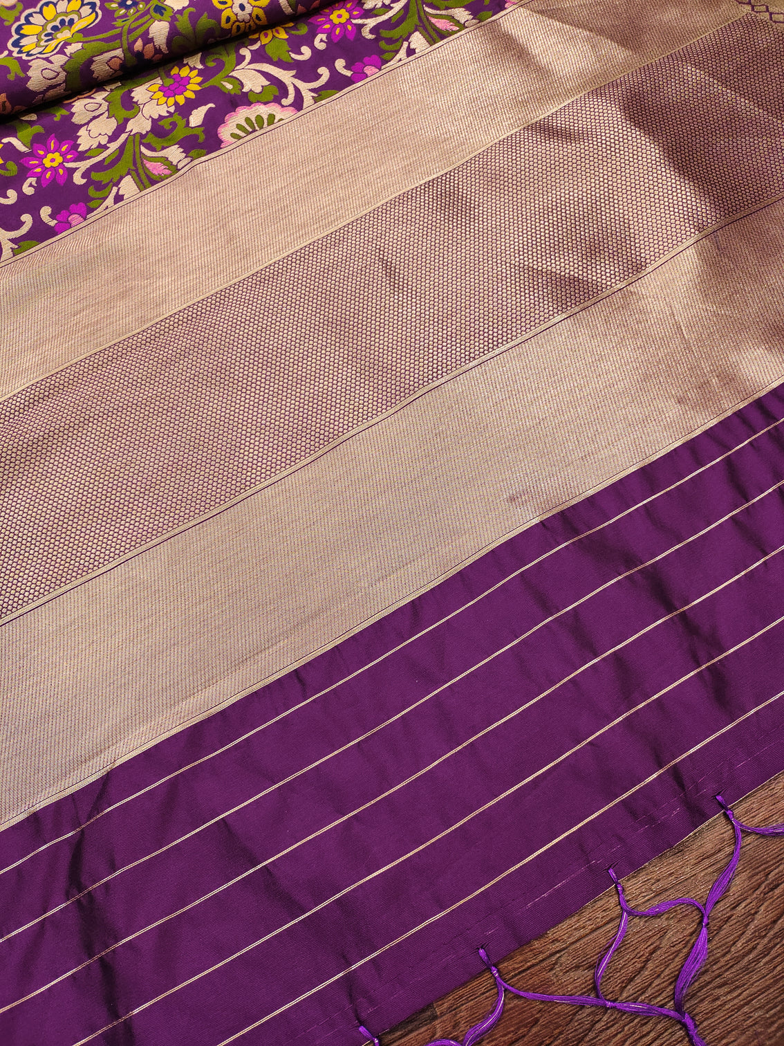 DEVANGI Fashion Women's Floral Silk Blend Patola Woven Dupatta