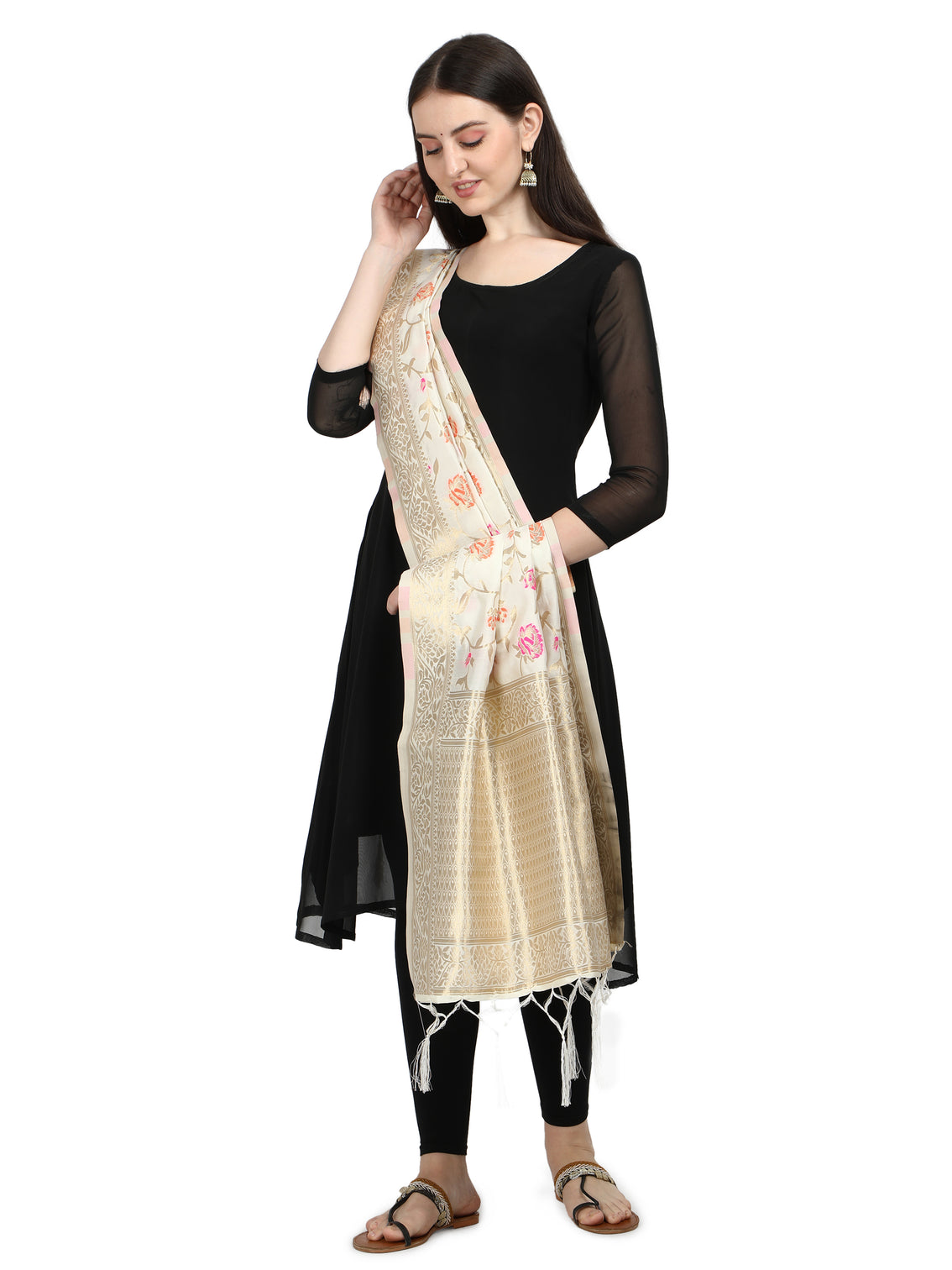 DEVANGI Fashion Women's Floral Silk Blend Patola Woven Dupatta