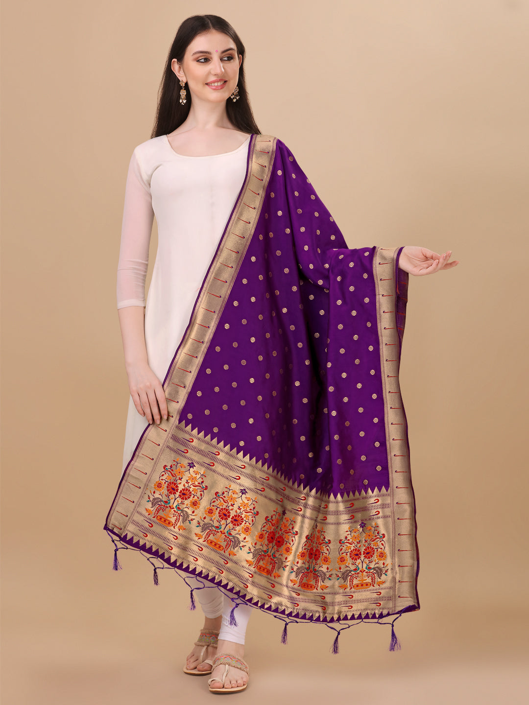 DEVANGI Fashion Women's Floral Silk Blend Patola Woven Dupatta