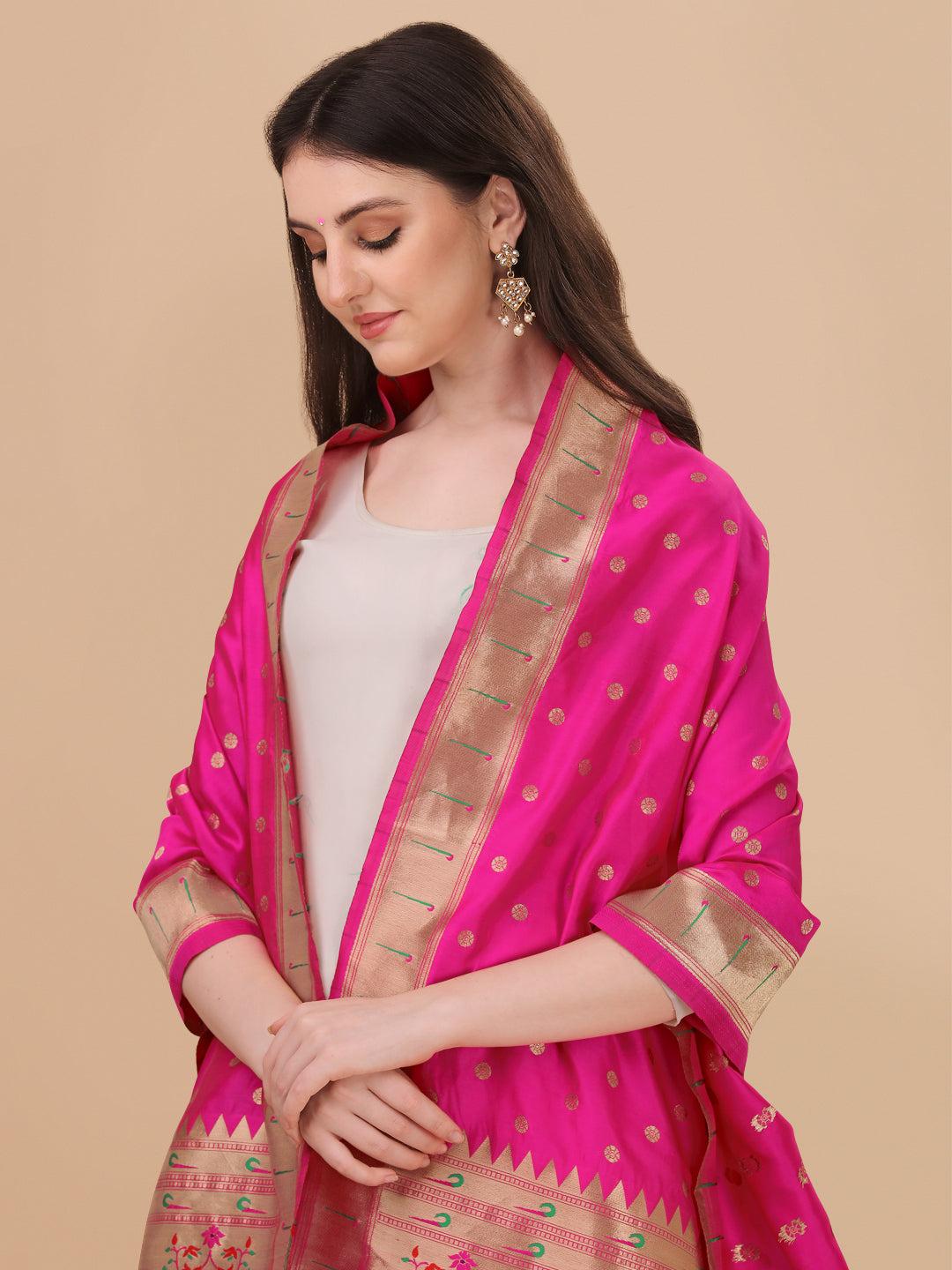 DEVANGI Fashion Women's Floral Silk Blend Patola Woven Dupatta