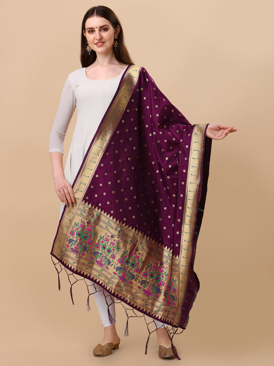 DEVANGI Fashion Women's Floral Silk Blend Patola Woven Dupatta
