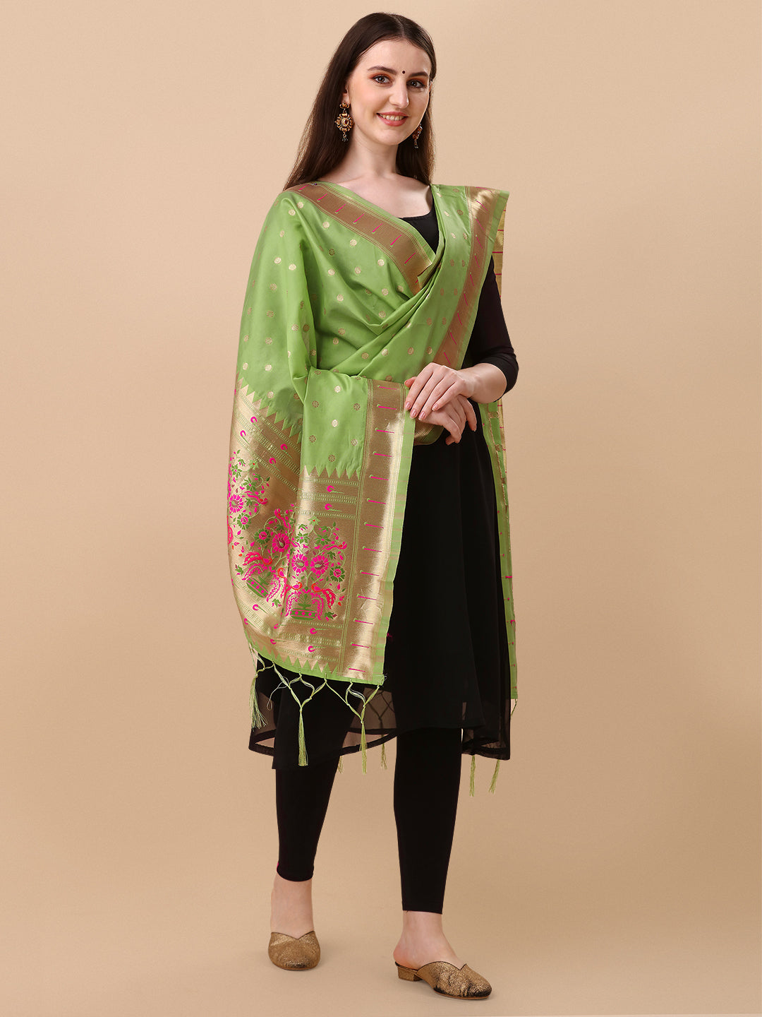 DEVANGI Fashion Women's Floral Silk Blend Patola Woven Dupatta